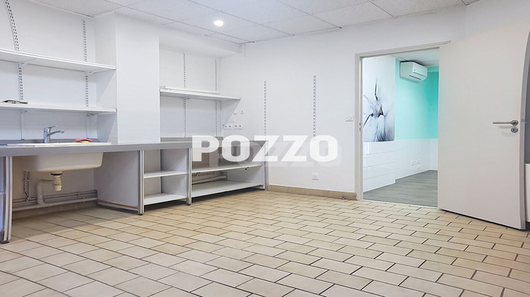 Ma-Cabane - Location Local commercial HONFLEUR, 67 m²