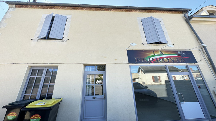 Ma-Cabane - Location Local commercial Huriel, 100 m²