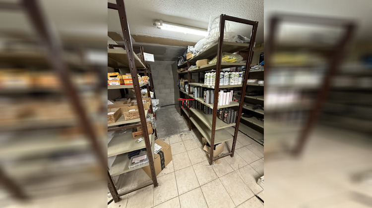 Ma-Cabane - Location Local commercial Hyères, 840 m²