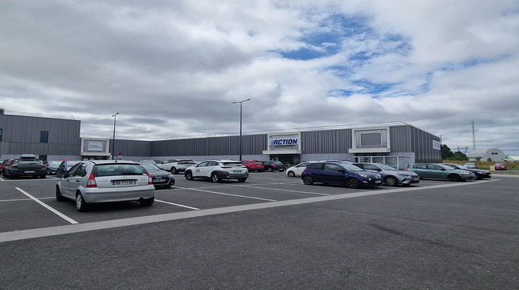 Ma-Cabane - Location Local commercial Ifs, 400 m²