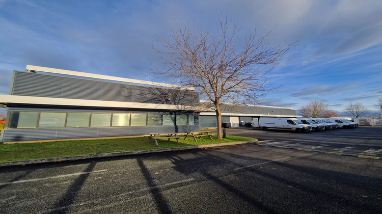 Ma-Cabane - Location Local commercial Ifs, 1440 m²