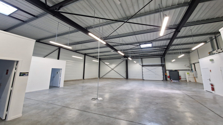 Ma-Cabane - Location Local commercial Ifs, 310 m²