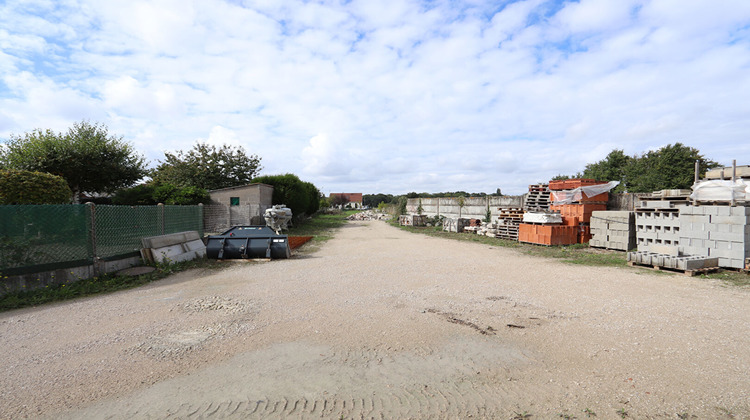 Ma-Cabane - Location Local commercial INGRE, 316 m²