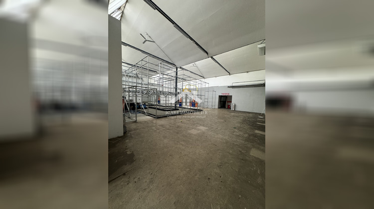 Ma-Cabane - Location Local commercial Issenheim, 964 m²