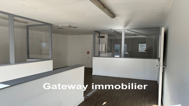 Ma-Cabane - Location Local commercial Issoire, 210 m²