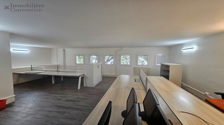 Ma-Cabane - Location Local commercial ISSY-LES-MOULINEAUX, 75 m²