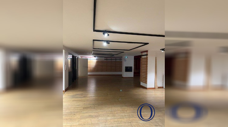 Ma-Cabane - Location Local commercial Issy-les-Moulineaux, 250 m²