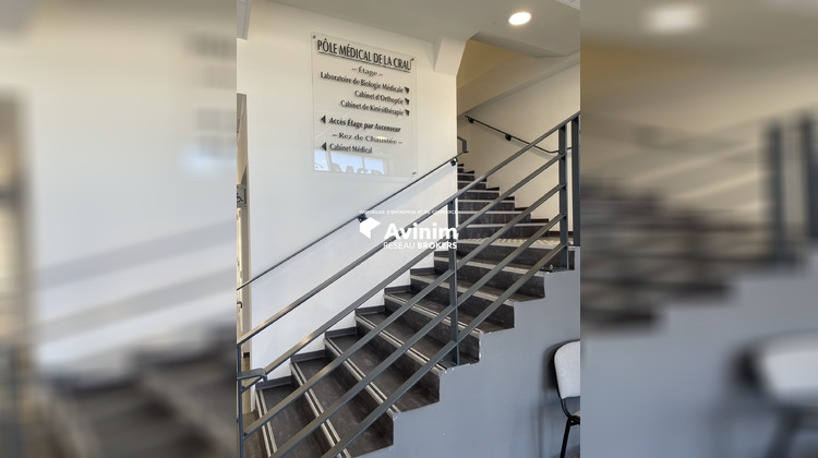 Ma-Cabane - Location Local commercial Istres, 56 m²