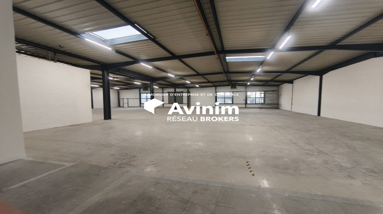 Ma-Cabane - Location Local commercial Ivry-sur-Seine, 892 m²
