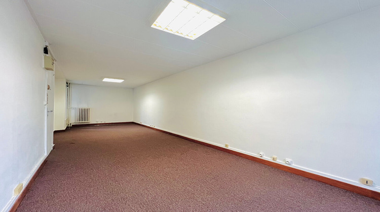 Ma-Cabane - Location Local commercial IVRY-SUR-SEINE, 23 m²