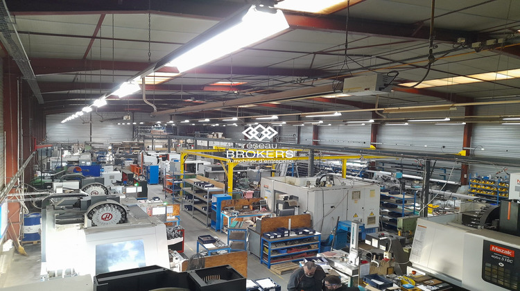 Ma-Cabane - Location Local commercial Jargeau, 1100 m²