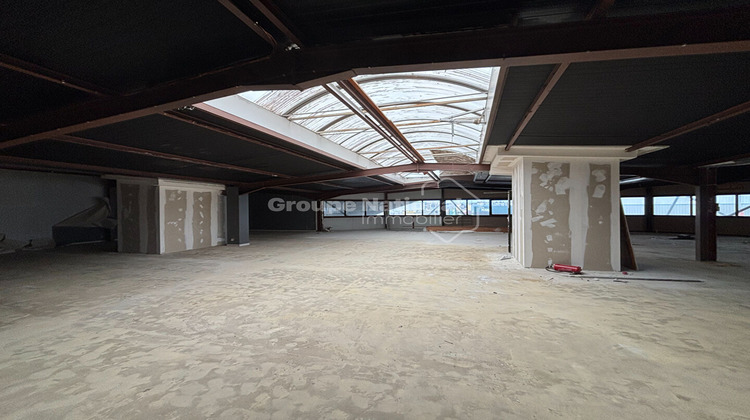 Ma-Cabane - Location Local commercial JAUX, 1100 m²