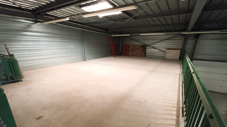 Ma-Cabane - Location Local commercial JAUX, 317 m²