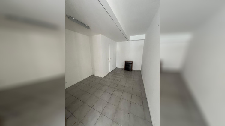 Ma-Cabane - Location Local commercial JUAN LES PINS, 71 m²