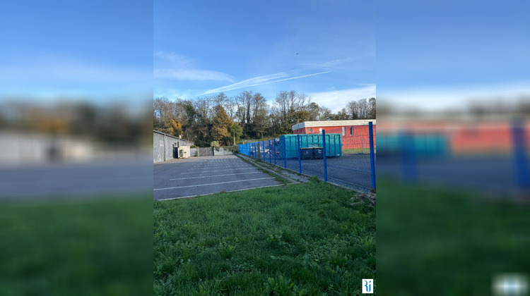 Ma-Cabane - Location Local commercial JUILLAN, 1500 m²