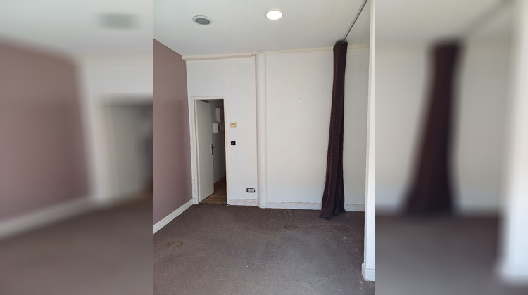 Ma-Cabane - Location Local commercial JURANCON, 90 m²