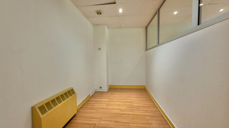 Ma-Cabane - Location Local commercial JUVISY-SUR-ORGE, 136 m²