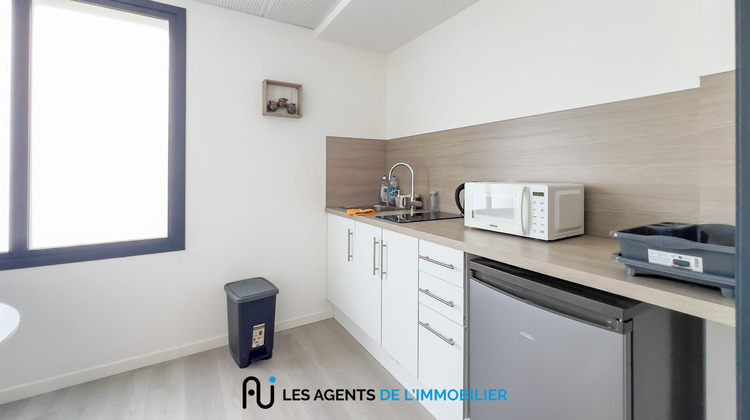 Ma-Cabane - Location Local commercial JUZIERS, 26 m²