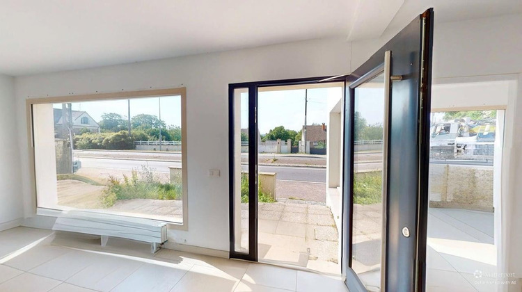 Ma-Cabane - Location Local commercial JUZIERS, 123 m²