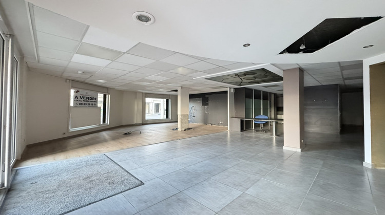 Ma-Cabane - Location Local commercial L'Étrat, 121 m²