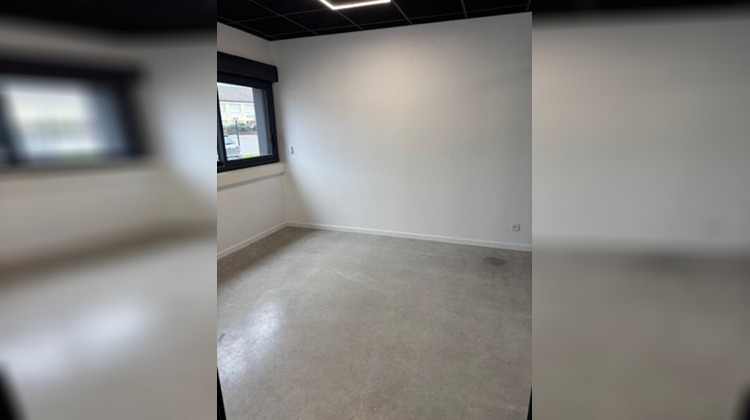 Ma-Cabane - Location Local commercial L'ETRAT, 84 m²