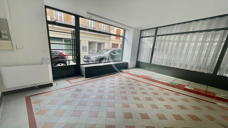 Ma-Cabane - Location Local commercial L'ISLE-JOURDAIN, 18 m²