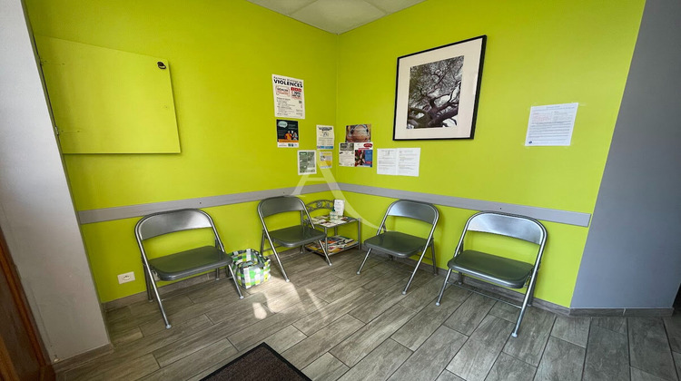 Ma-Cabane - Location Local commercial L'ISLE-JOURDAIN, 10 m²