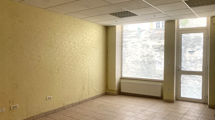 Ma-Cabane - Location Local commercial L ISLE SUR SEREIN, 85 m²