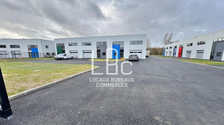 Ma-Cabane - Location Local commercial La Chapelle-sur-Erdre, 233 m²