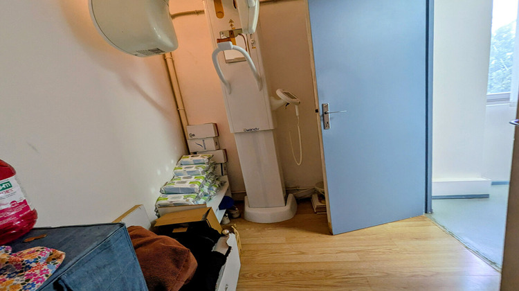 Ma-Cabane - Location Local commercial LA CHAPELLE-SUR-ERDRE, 79 m²