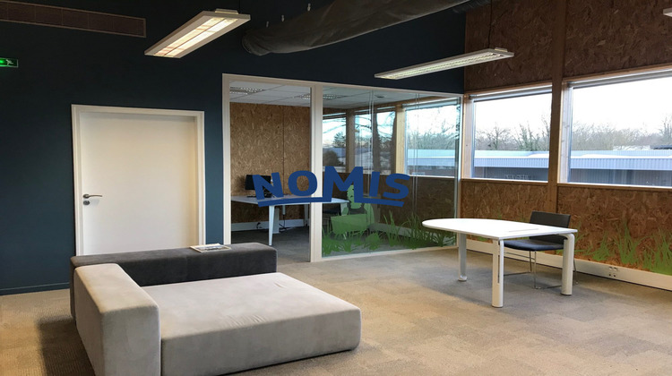 Ma-Cabane - Location Local commercial La Chapelle-sur-Erdre, 978 m²