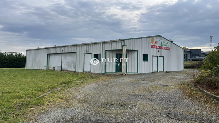Ma-Cabane - Location Local commercial La Châtaigneraie, 205 m²