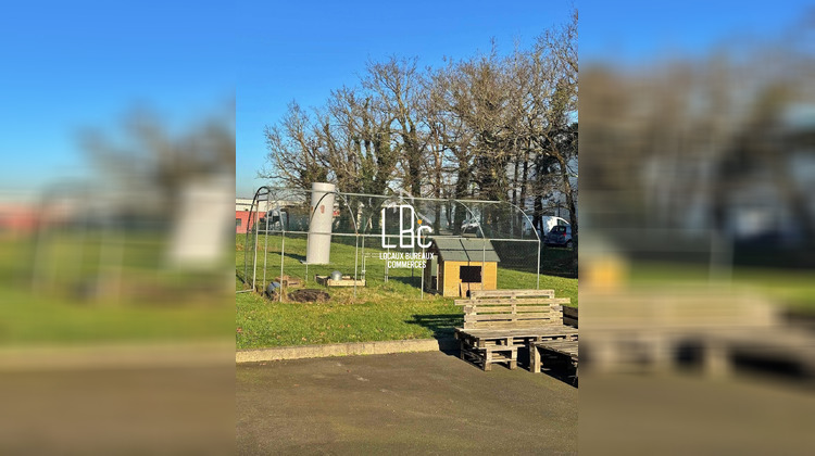 Ma-Cabane - Location Local commercial La Chevrolière, 150 m²