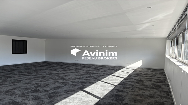 Ma-Cabane - Location Local commercial La Ciotat, 395 m²