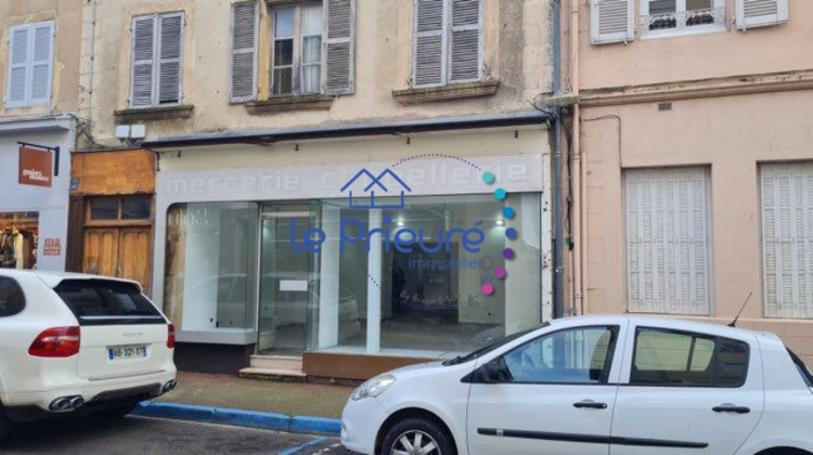 Ma-Cabane - Location Local commercial La Clayette, 50 m²