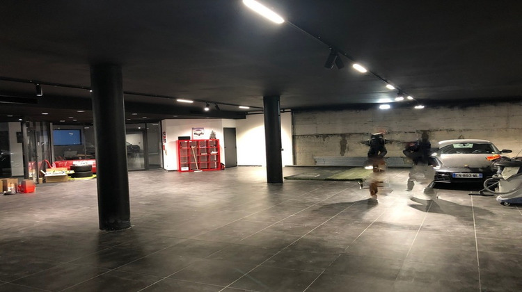 Ma-Cabane - Location Local commercial LA COLLE SUR LOUP, 480 m²