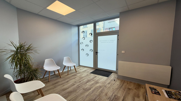 Ma-Cabane - Location Local commercial La Côte-Saint-André, 58 m²