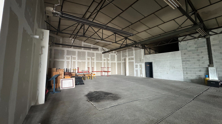 Ma-Cabane - Location Local commercial La Côte-Saint-André, 330 m²