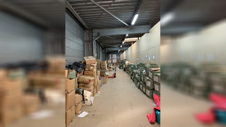 Ma-Cabane - Location Local commercial La Courneuve, 165 m²