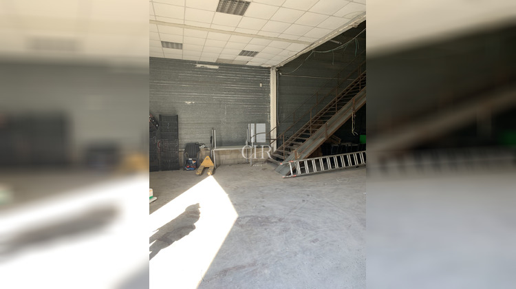 Ma-Cabane - Location Local commercial La Courneuve, 165 m²