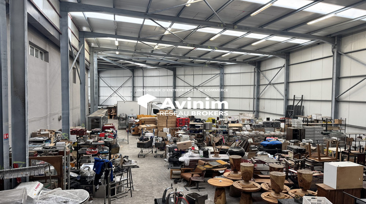 Ma-Cabane - Location Local commercial La Courneuve, 1000 m²