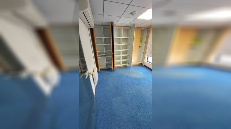 Ma-Cabane - Location Local commercial LA CRECHE, 130 m²