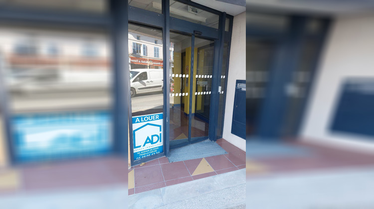 Ma-Cabane - Location Local commercial LA CRECHE, 130 m²