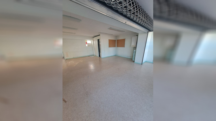 Ma-Cabane - Location Local commercial LA FERTE-BERNARD, 200 m²
