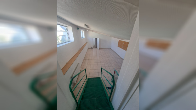 Ma-Cabane - Location Local commercial LA FERTE-BERNARD, 200 m²