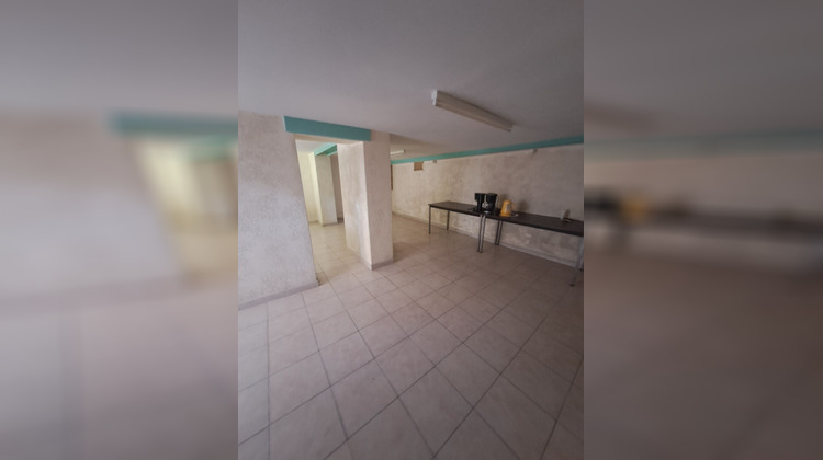 Ma-Cabane - Location Local commercial LA FERTE-BERNARD, 200 m²