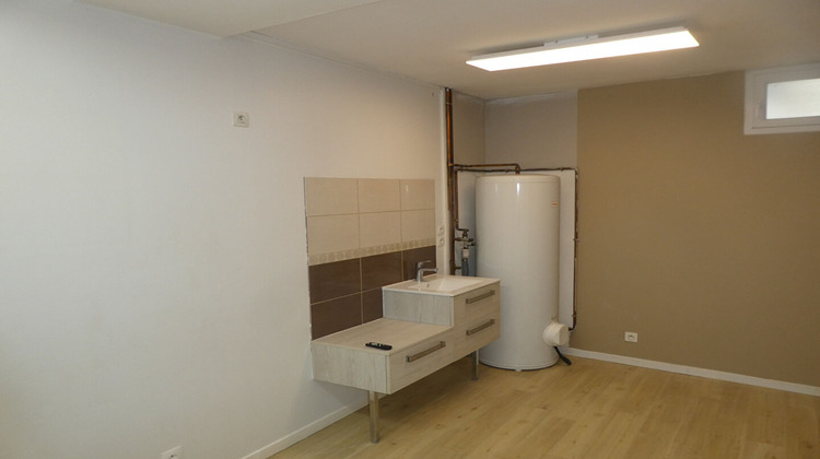 Ma-Cabane - Location Local commercial LA FERTE-SAINT-AUBIN, 49 m²