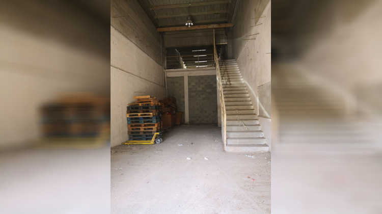 Ma-Cabane - Location Local commercial LA GARDE, 144 m²