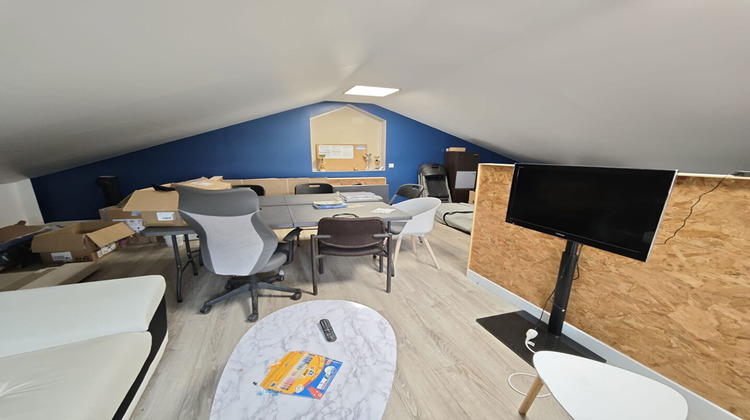 Ma-Cabane - Location Local commercial LA LONGUEVILLE, 65 m²