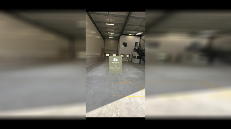 Ma-Cabane - Location Local commercial La Penne-sur-Huveaune, 242 m²